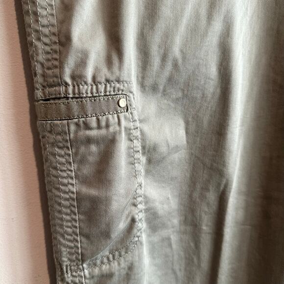 Chico's Secret Stretch Luxe Utility Convertible Crop to Ankle Pant Green 3/16/XL - Picture 7 of 12